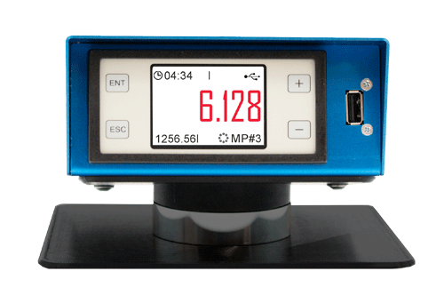 AIC BC 3329 board computer analyses fuel consumption and CO2 emissions.